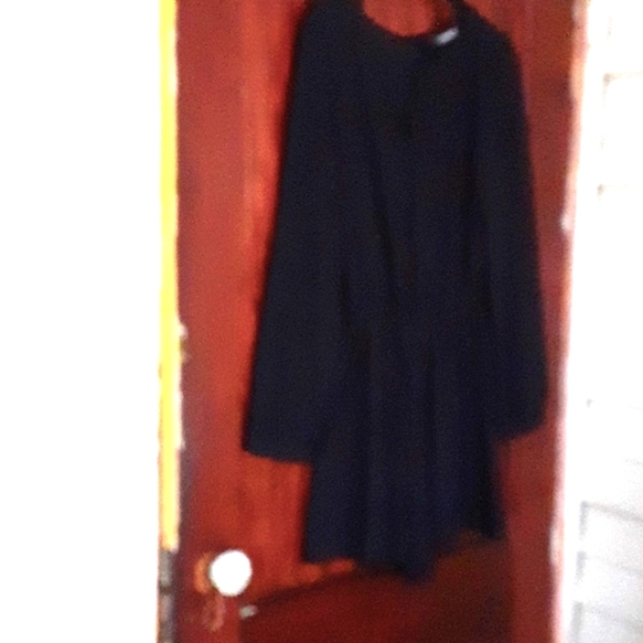 Express sz small romper long sleeve pit measures 16 inches key hole closure - Picture 1 of 7